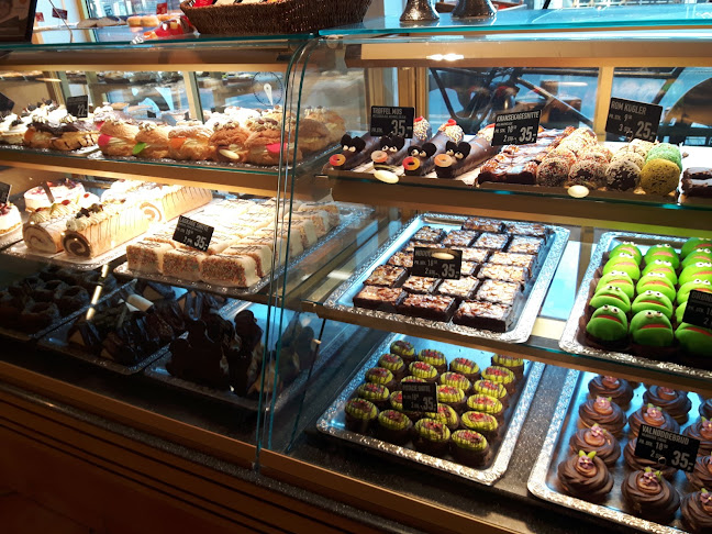 Opinii despre Kjers Brød Videbæk v/ Marlene & Peter Kjer în Videbæk - Gastronomi og hotelvirksomhed