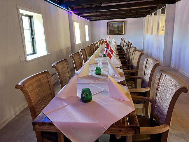 Comentarii opinii despre Asia House