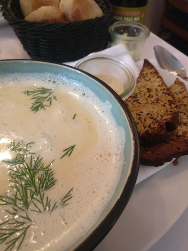 Mefisto Restaurant & Gårdhave - Gastronomi og hotelvirksomhed