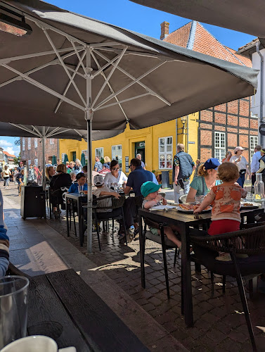 Pinocchio - Gastronomi og hotelvirksomhed