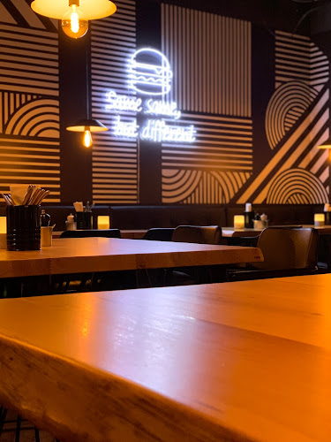 Bash Burger • Grill - Gastronomi og hotelvirksomhed