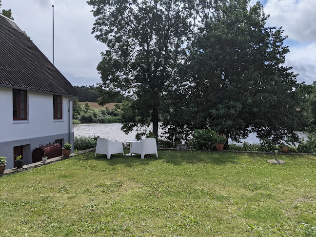 På Toppen - Cafe og Herberg - Gastronomi og hotelvirksomhed