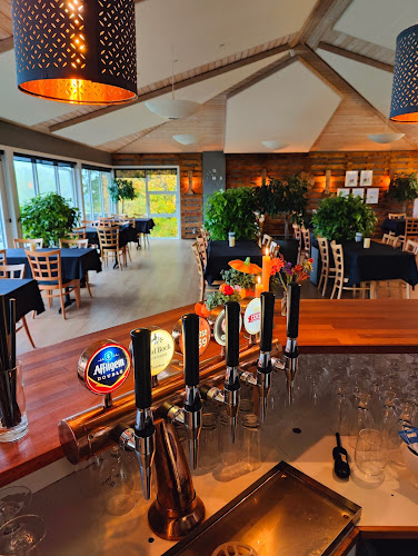 Opinii despre Café Solvogn în Højby - Gastronomi og hotelvirksomhed