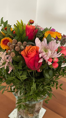 Opinii despre Cömert Blomster Rungsted în Hørsholm - Gastronomi og hotelvirksomhed