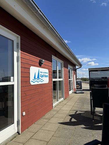 Natur- Og Kulturcafé På Gjøl Havn