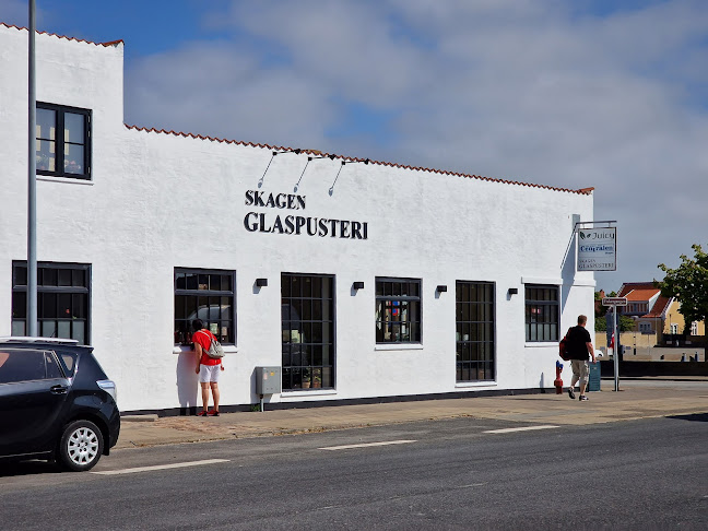 Comentarii opinii despre Vin, Sprit & Deli Centralen