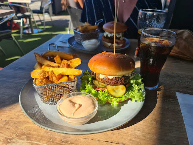 Cafe Jenners - Gastronomi og hotelvirksomhed