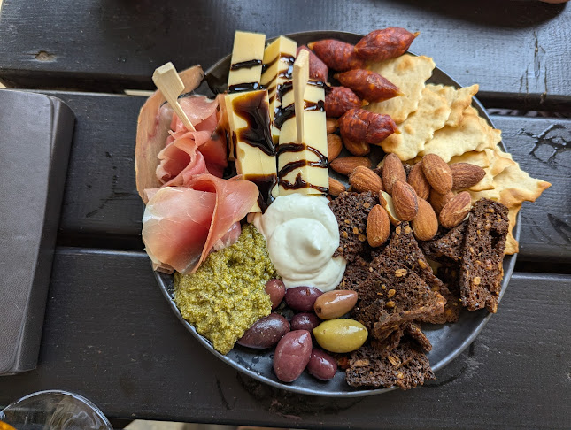 Woodys Søndervig - Gastronomi og hotelvirksomhed