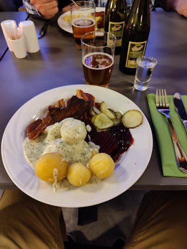 Opinii despre Uldum Kro V/Jane Thomsen în Uldum - Gastronomi og hotelvirksomhed