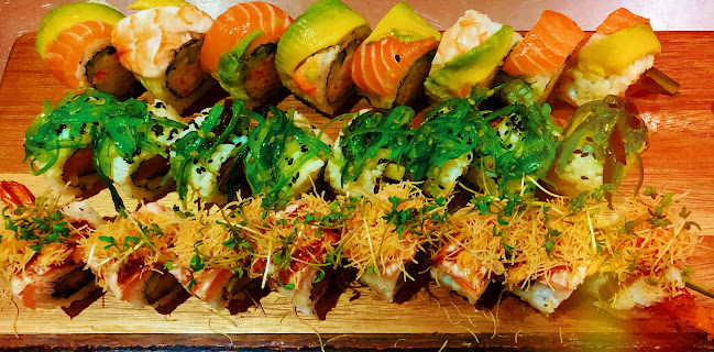 AKA WOK STICKS - Gastronomi og hotelvirksomhed