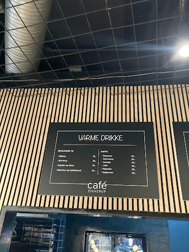 Comentarii opinii despre Sinnerup Café Vanløse