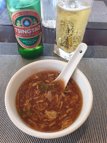 Hai Yi - Gastronomi og hotelvirksomhed