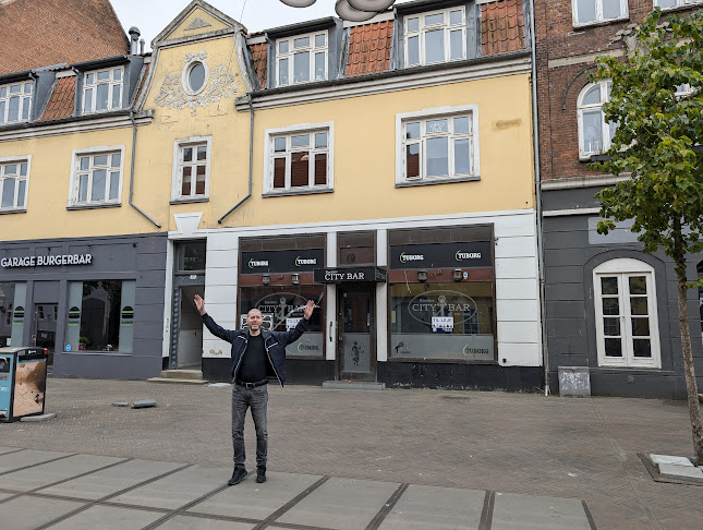Opinii despre Randers City Bar în Randers - Gastronomi og hotelvirksomhed