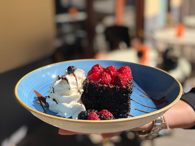 Café Novo - Gastronomi og hotelvirksomhed