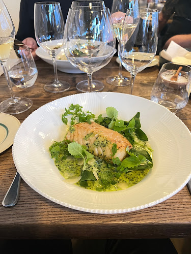 Restaurant No 61 - Gastronomi og hotelvirksomhed