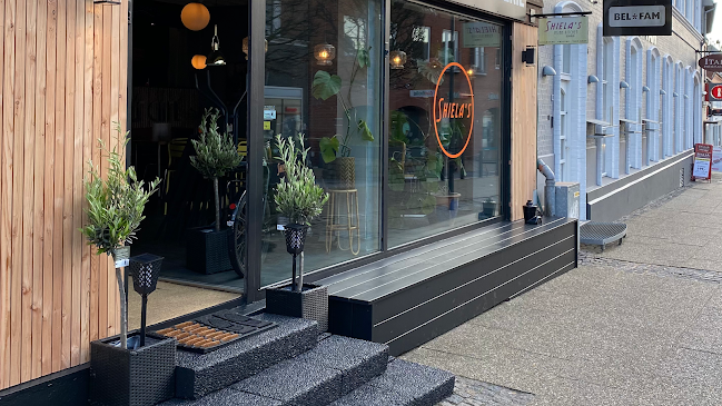 Shiela's Café & Brasserie