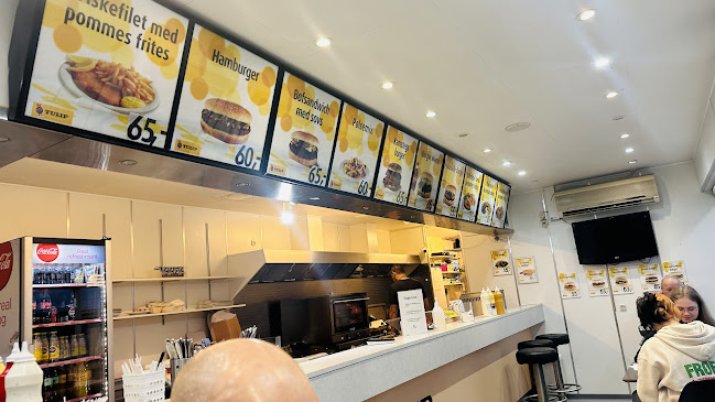 Opinii despre Pit stop Hjøllund în Hampen - Gastronomi og hotelvirksomhed