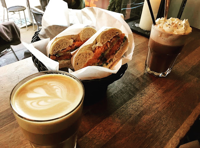 Opinii despre Miss Coffee în Helsingør - Gastronomi og hotelvirksomhed