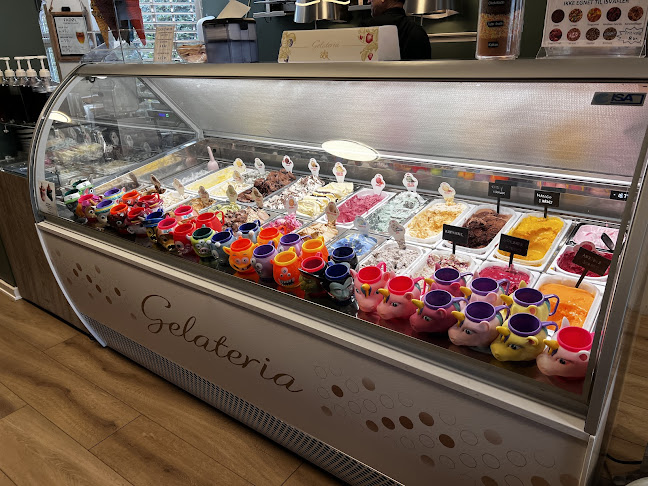 Cups 'n Cones Køge - Køge