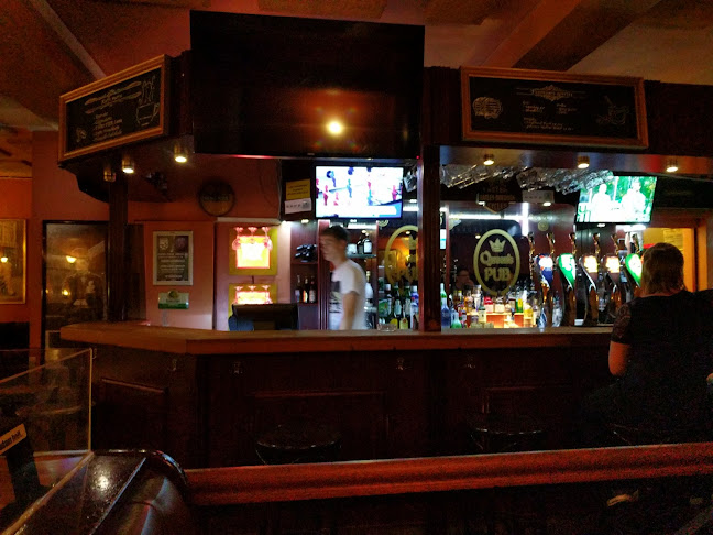 Opinii despre Queen's Pub & Dance în Skjern - Gastronomi og hotelvirksomhed