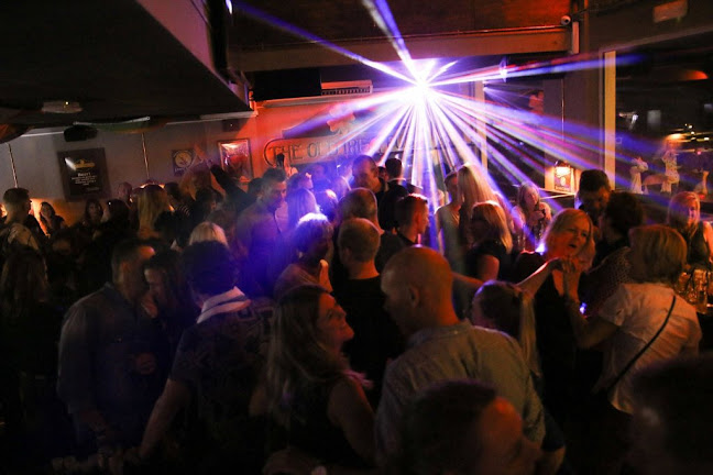 Comentarii opinii despre The Old Irish Pub