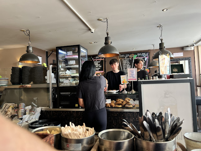 Cafe Karisma - Gastronomi og hotelvirksomhed