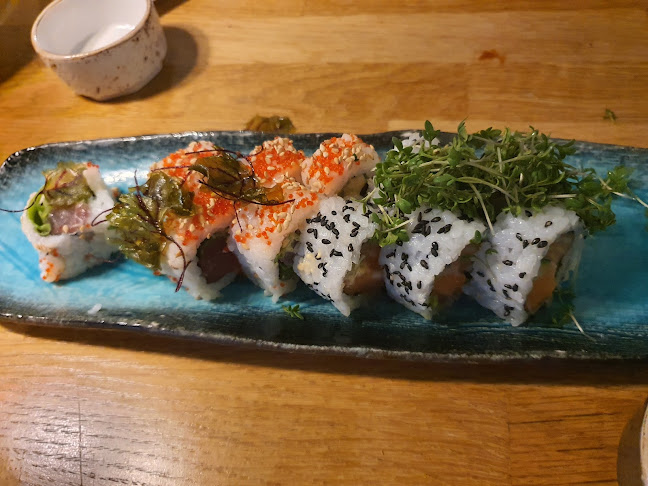 OASIA - sushi & wok - Gastronomi og hotelvirksomhed