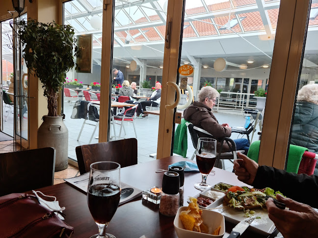 Opinii despre Café Nissen în Espergærde - Gastronomi og hotelvirksomhed