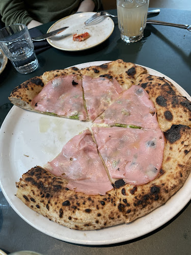 SURT - Gastronomi og hotelvirksomhed