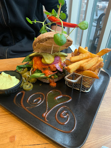 Cafe Alex - Gastronomi og hotelvirksomhed