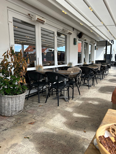 Opinii despre KunstCafeen Blokhus în Blokhus - Gastronomi og hotelvirksomhed