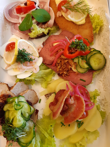 Rosenvængets Selskabslokaler I/S - Høng