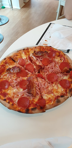 Comentarii opinii despre Torvets Pizza og Grill