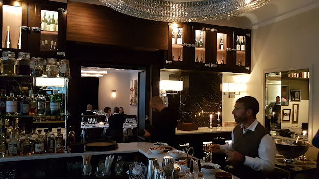 Comentarii opinii despre Salon