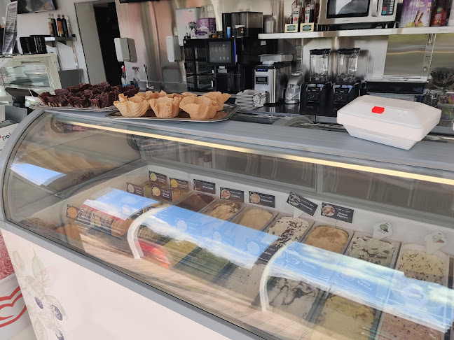 Comentarii opinii despre Visneto Pandekagehus/ishus