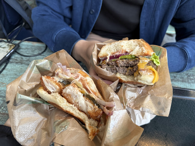 Louis Burger - Gastronomi og hotelvirksomhed