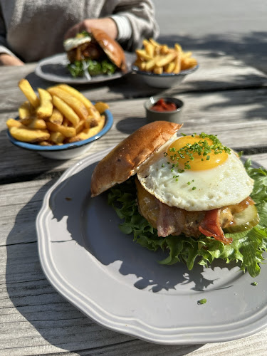 Halifax - Gastronomi og hotelvirksomhed