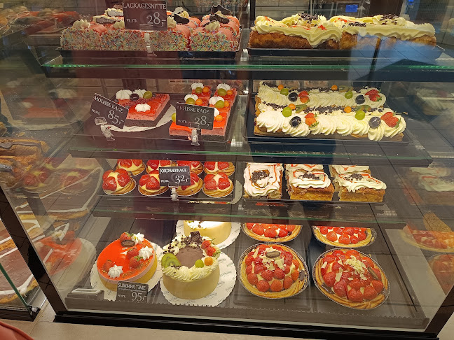 Comentarii opinii despre MesterBageren Støvring