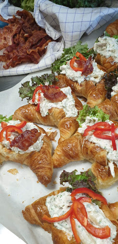 Comentarii opinii despre Cafe hall