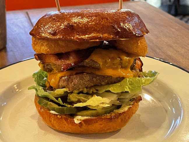 Cocks & Cows SP34 - Gastronomi og hotelvirksomhed