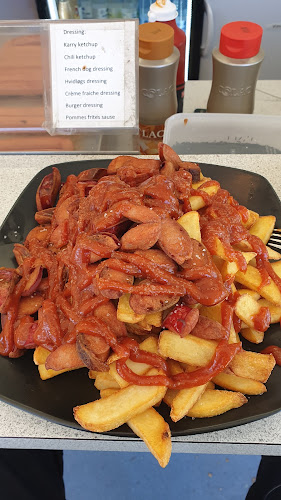 Opinii despre Hennings Pølsebod în Brønderslev - Gastronomi og hotelvirksomhed