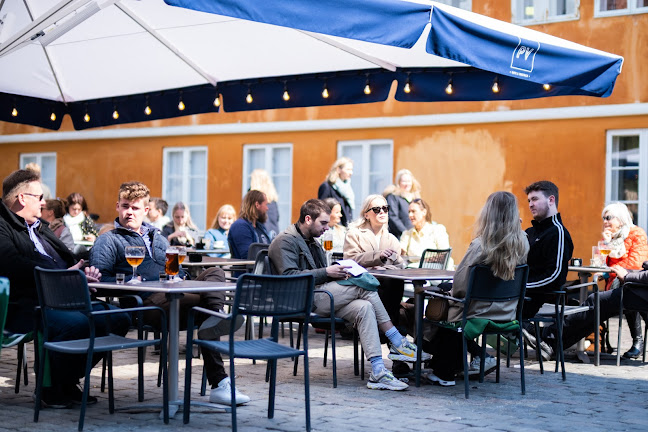 PV (Pustervig) - Kaffe & Cocktails