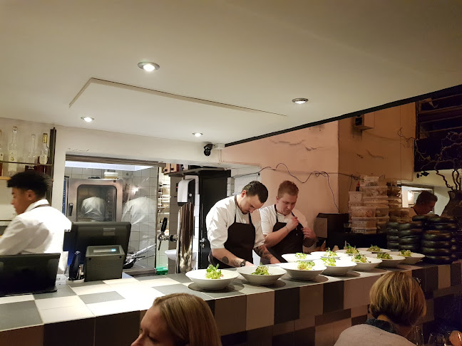 Leaven Champagne- & Vinbar - København