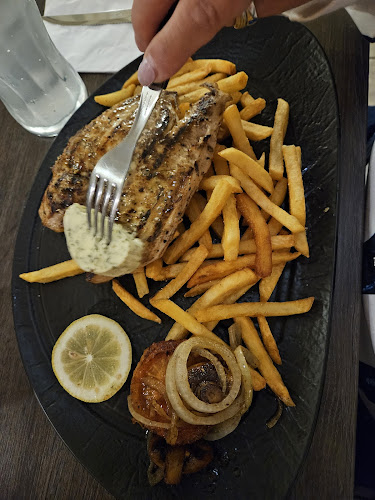 Comentarii opinii despre Café John Wayne