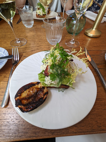 Comentarii opinii despre Struktur