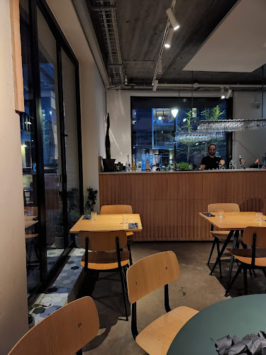 Comentarii opinii despre SURT