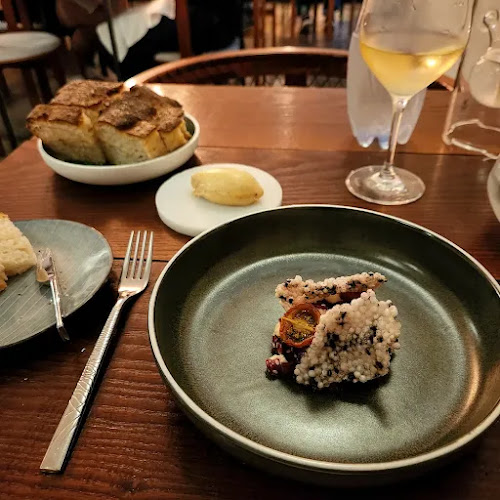 Opinii despre Leaven Champagne- & Vinbar în København - Gastronomi og hotelvirksomhed