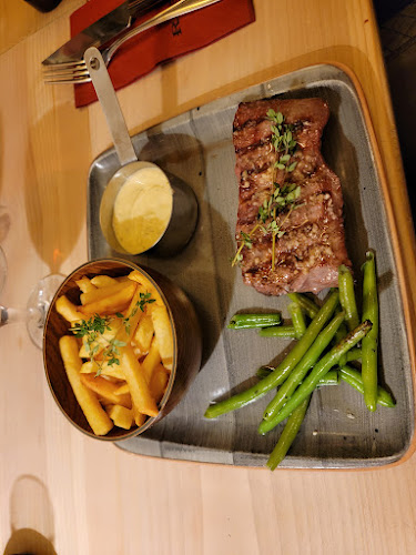 Comentarii opinii despre Rib House