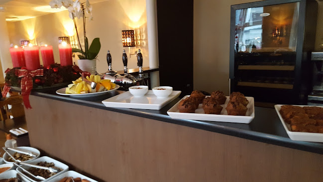 Larsens Bøfhus - Gastronomi og hotelvirksomhed