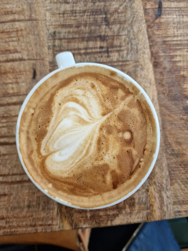 Comentarii opinii despre Petit Cafe